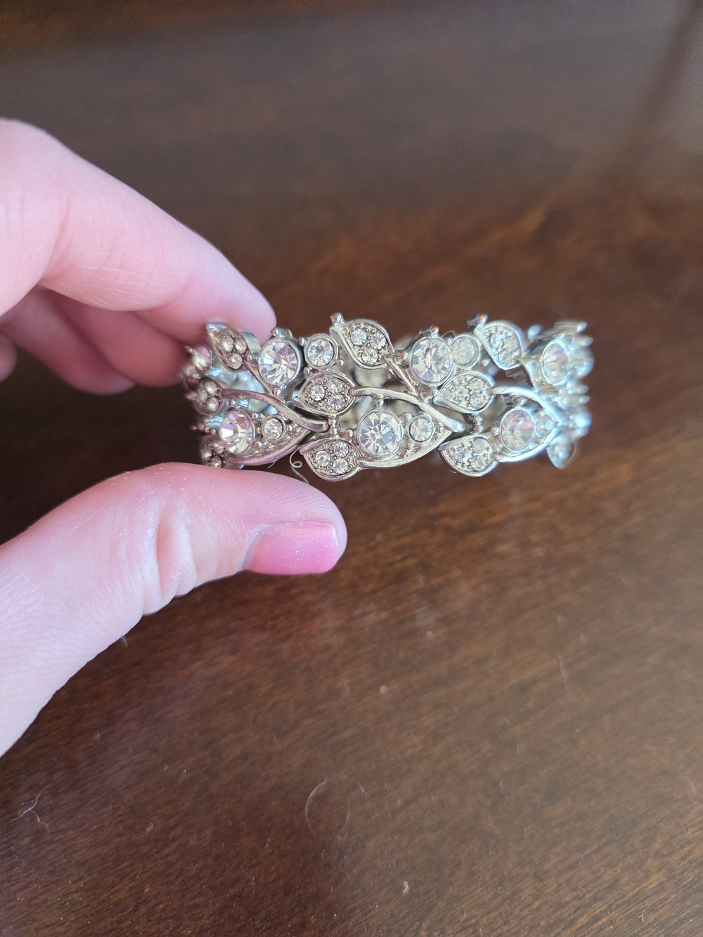 Silver Crystal Leaf Cuff Bracelet - Elegant Women's Accessory